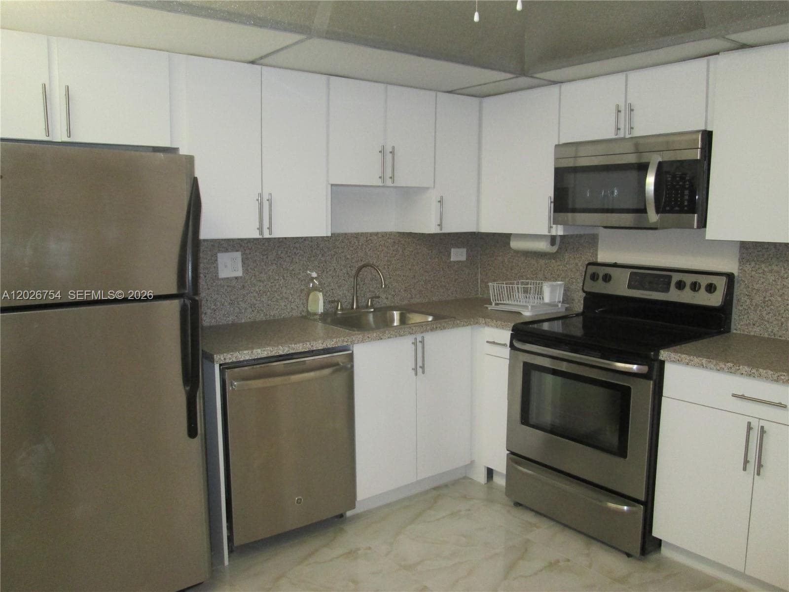 251 174th St 411 photo 11