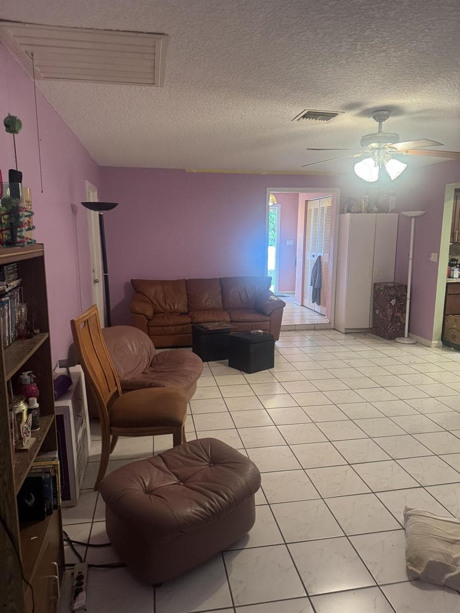 1641 NW 36th Court photo 12