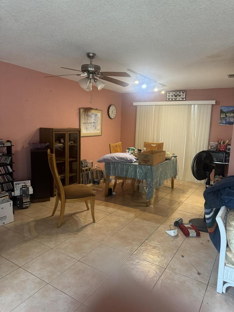 1641 NW 36th Court photo 14