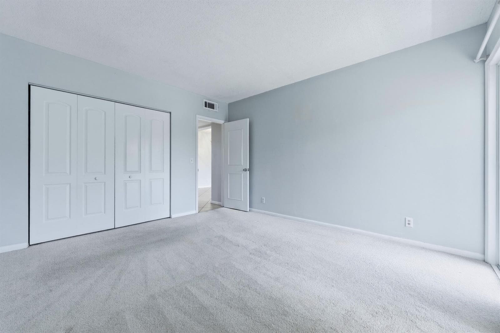 120 Lehane Terrace 202 photo 10