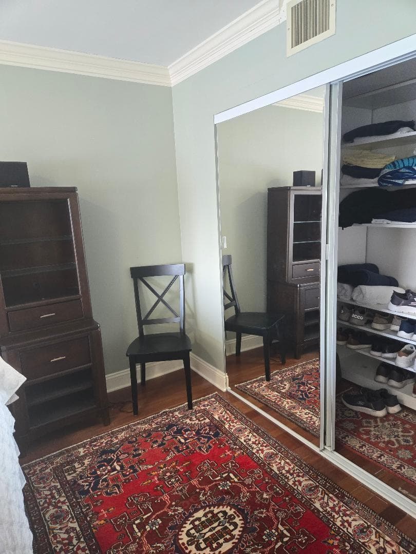 511 Bayshore Drive 405 photo 6