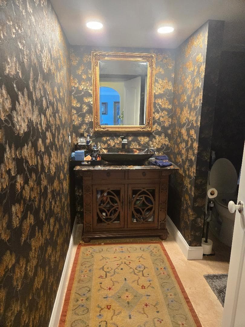 511 Bayshore Drive 405 photo 7
