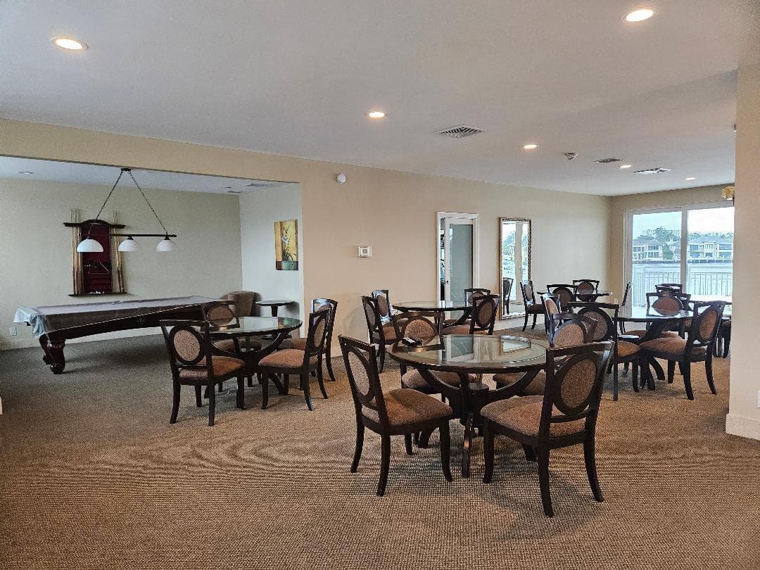 511 Bayshore Drive 405 photo 14