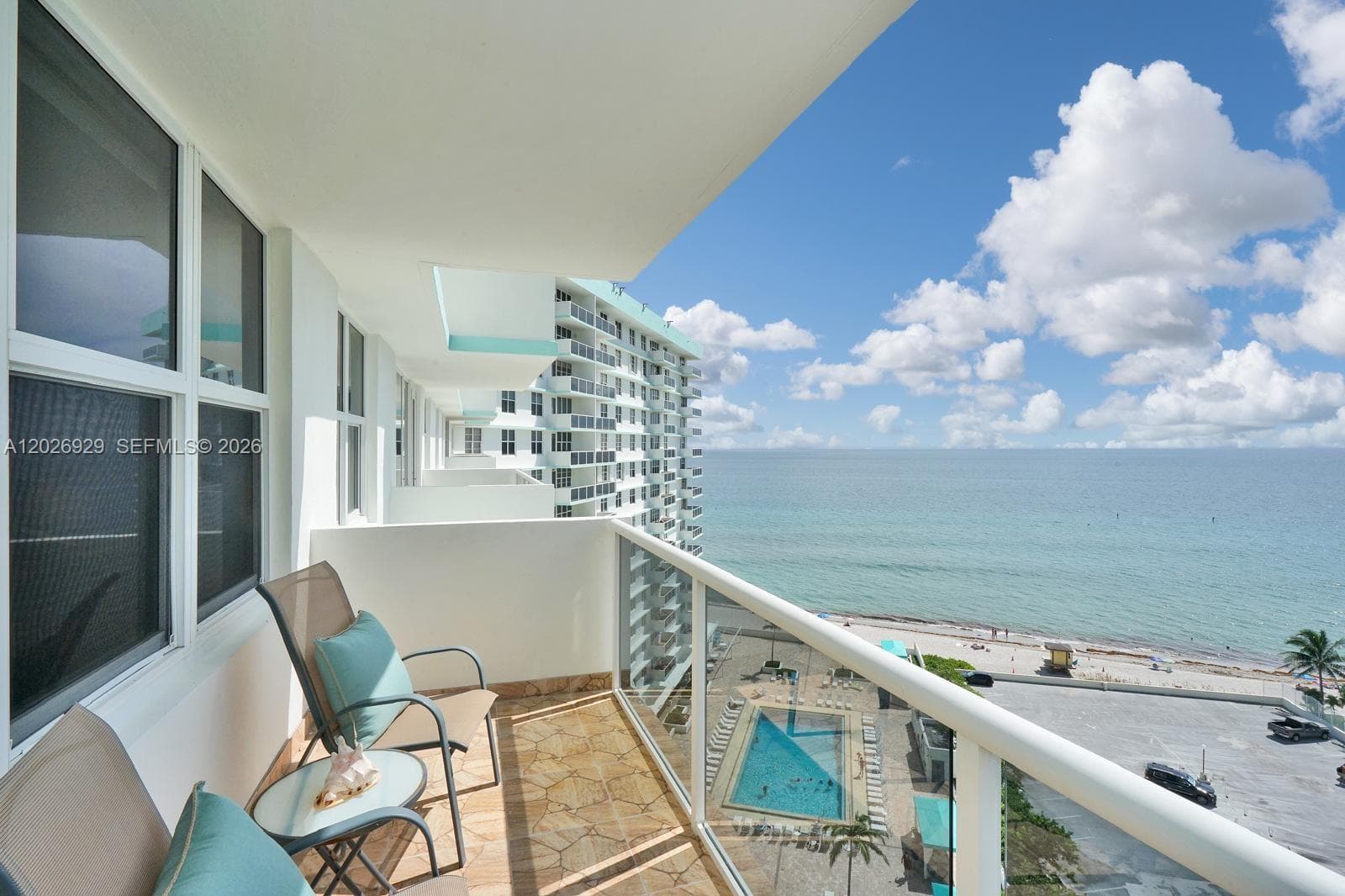 3725 S Ocean Dr 1216 photo 1