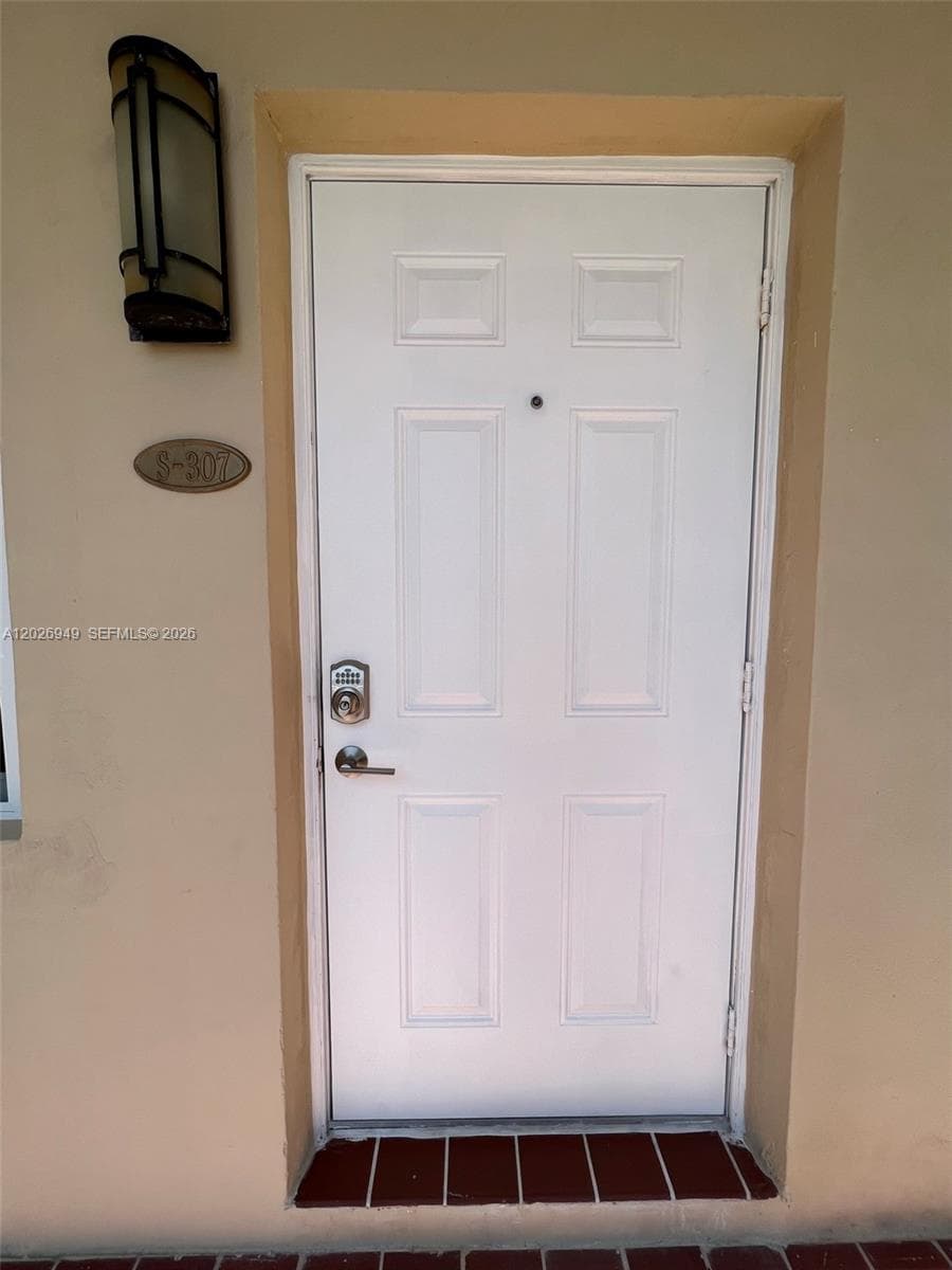 2600 S Ocean Dr S307 photo 3