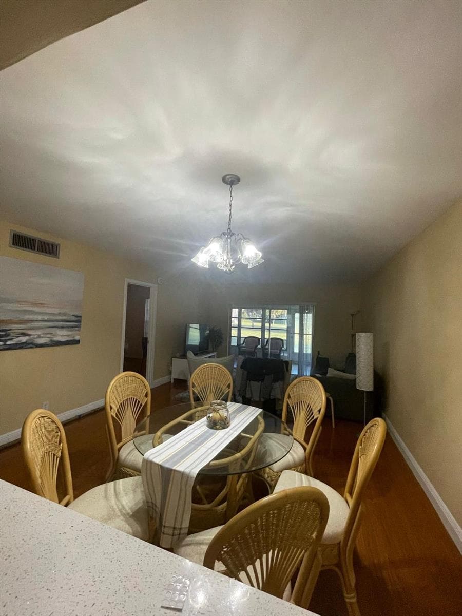 2828 Casita Way 1020 photo 7