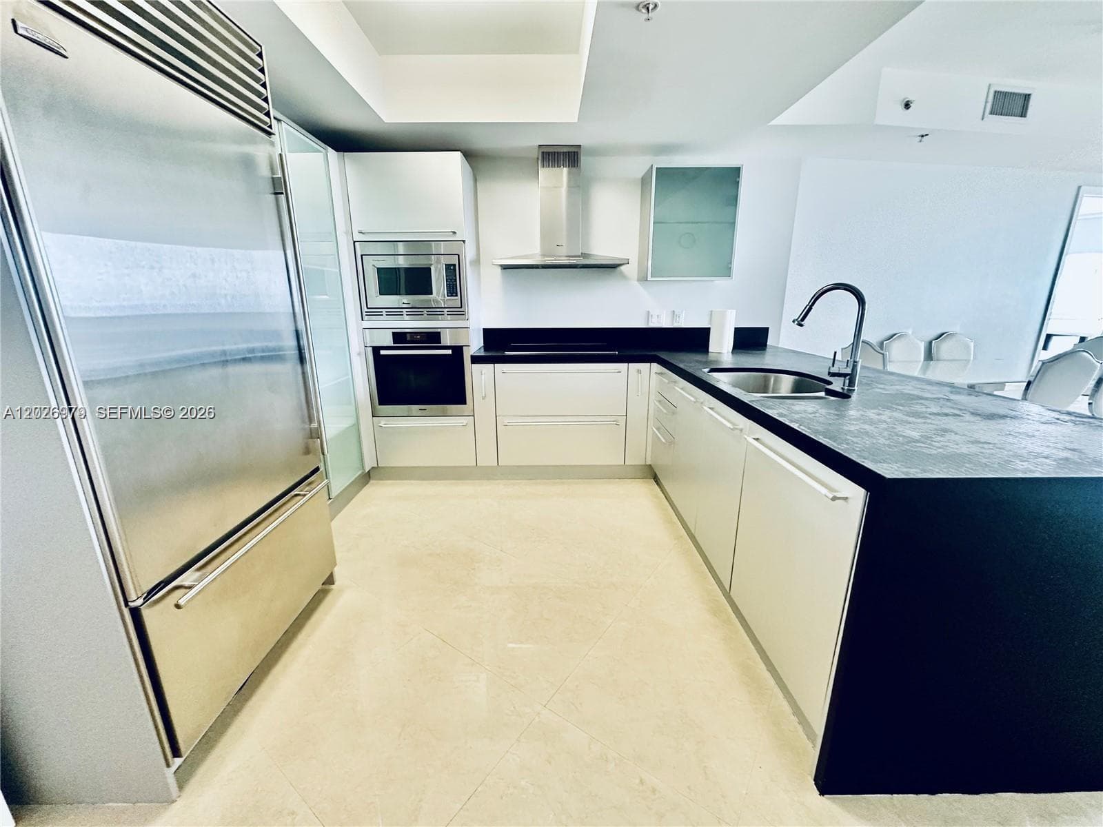 18201 Collins Ave 5307 photo 6