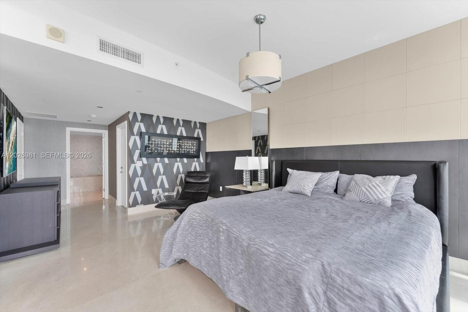17121 Collins Ave 3905 photo 17