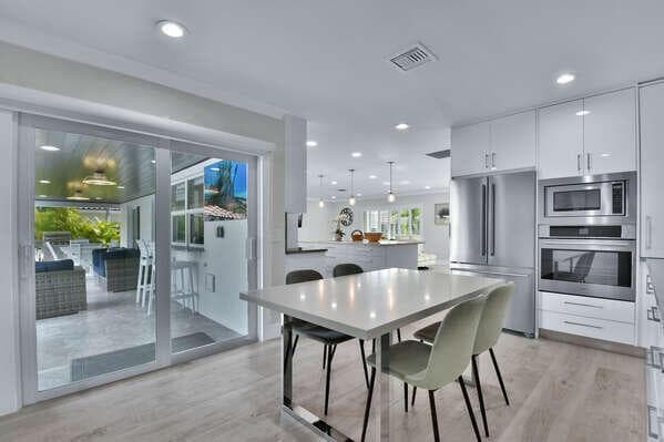 839 Enfield Street photo 6
