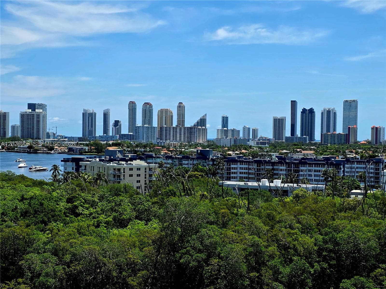 16385 Biscayne Blvd 1019 photo 6