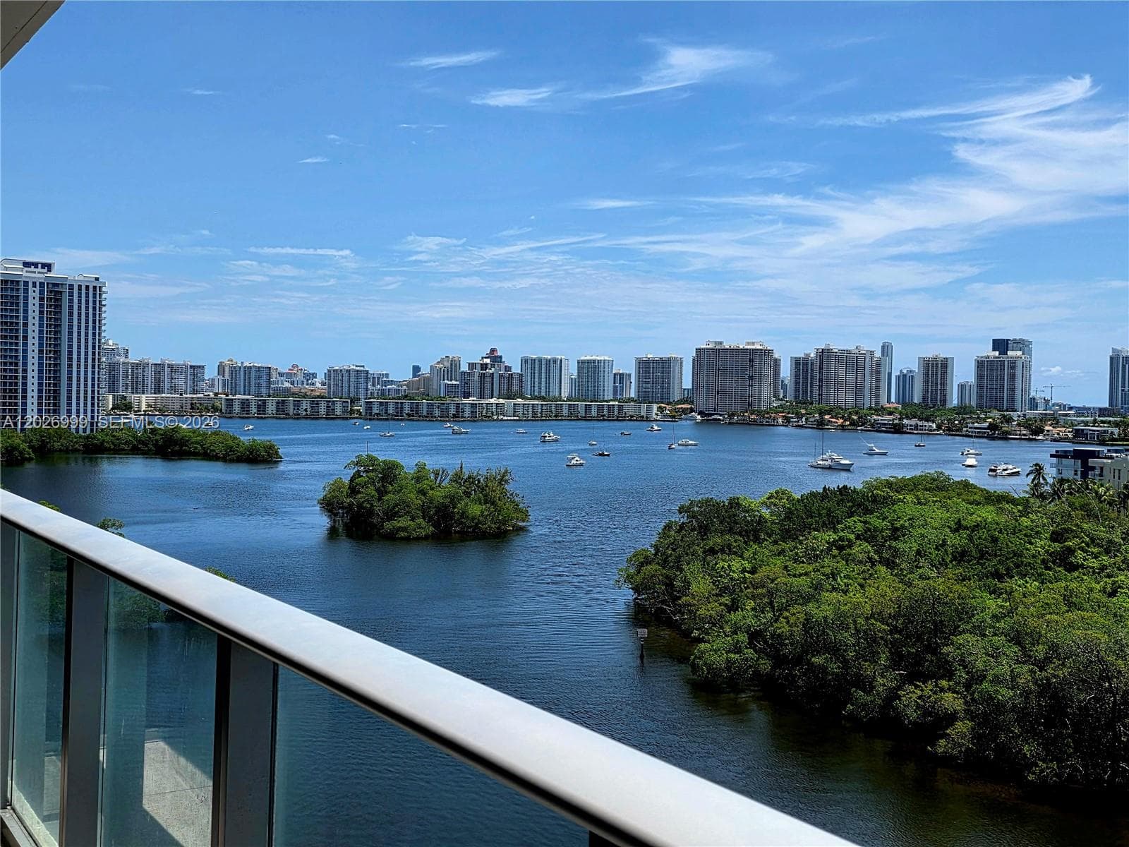 16385 Biscayne Blvd 1019 photo 4