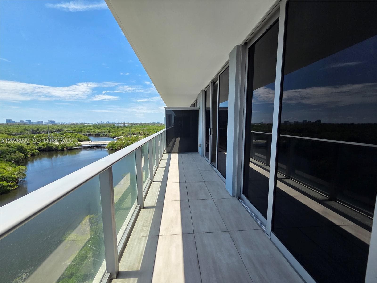 16385 Biscayne Blvd 1019 photo 8