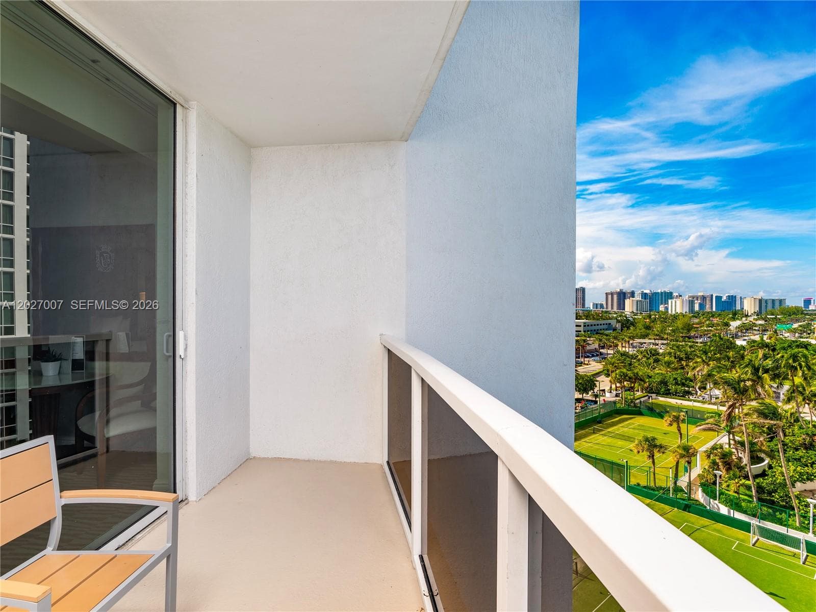 18001 Collins Ave 1506 photo 6