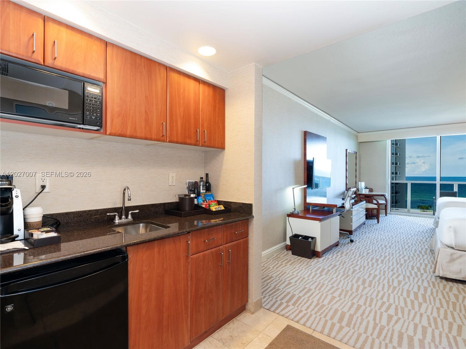 18001 Collins Ave 1506 photo 7