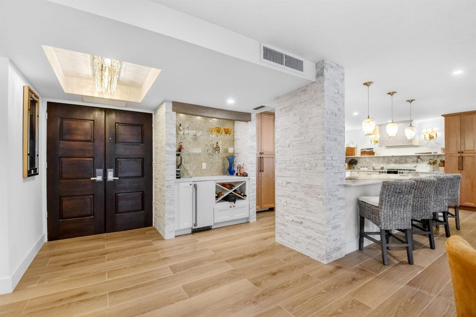 2200 S Ocean Boulevard 206 photo 4