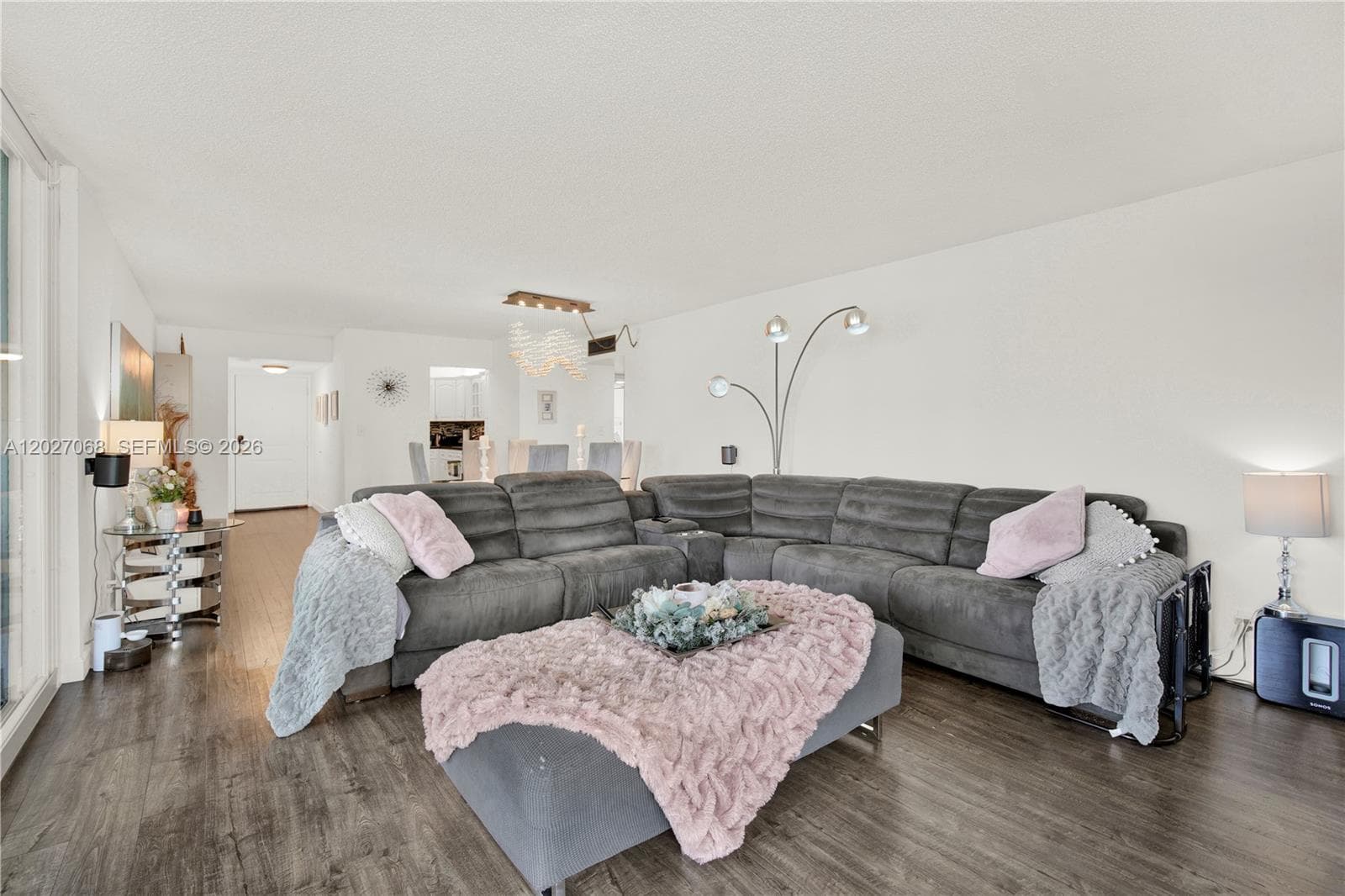100 Bayview Dr 205 photo 11