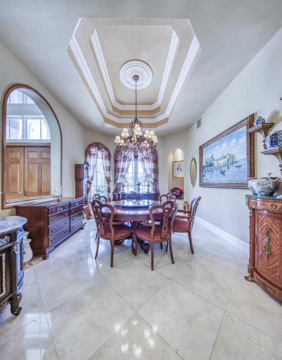 945 Cypress Drive photo 6