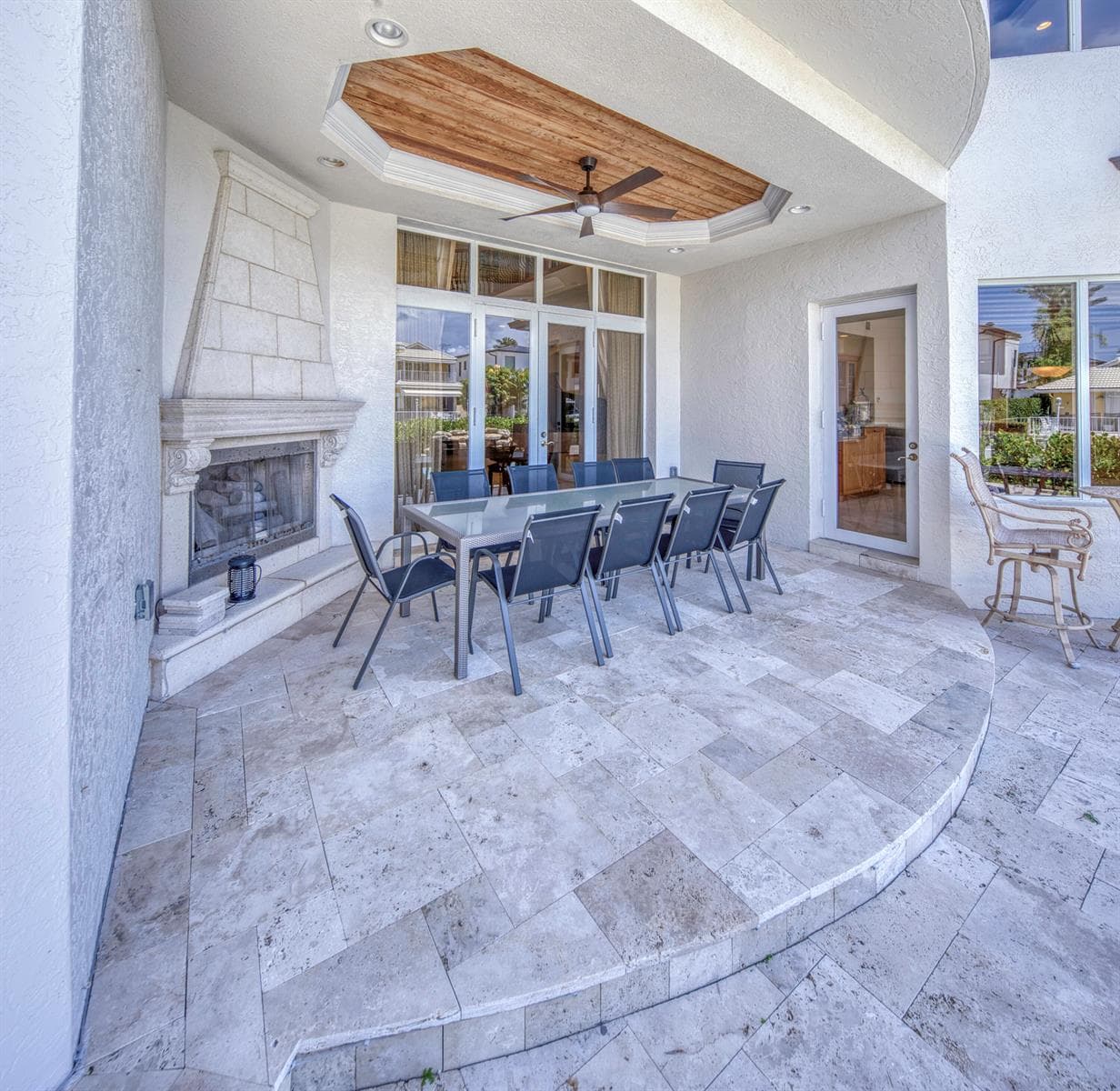 945 Cypress Drive photo 14