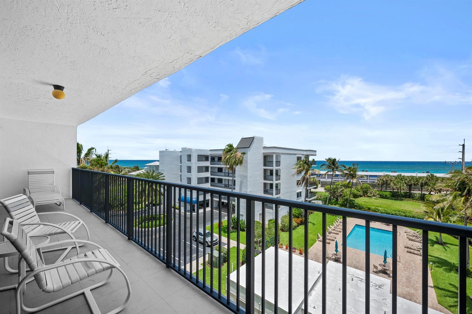 1045 Ocean Drive 503 photo 20