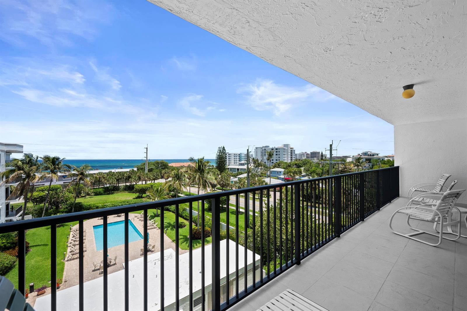 1045 Ocean Drive 503 photo 18