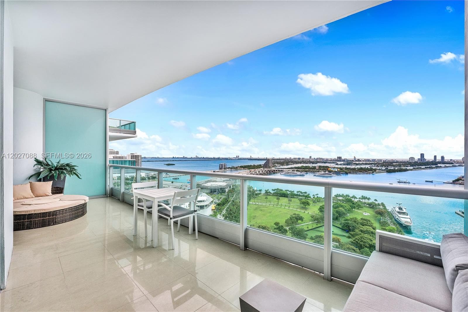 900 Biscayne Blvd 3109 photo 4