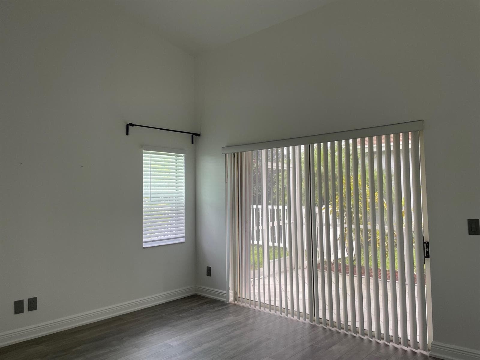 6264 Lansdowne Circle photo 9