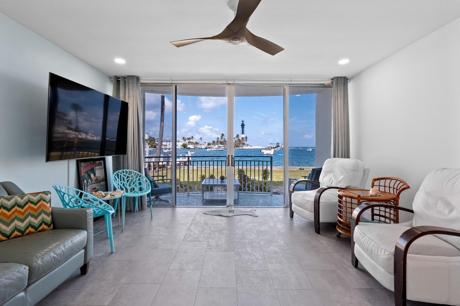 2508 Bay Drive Unit 105 photo 1