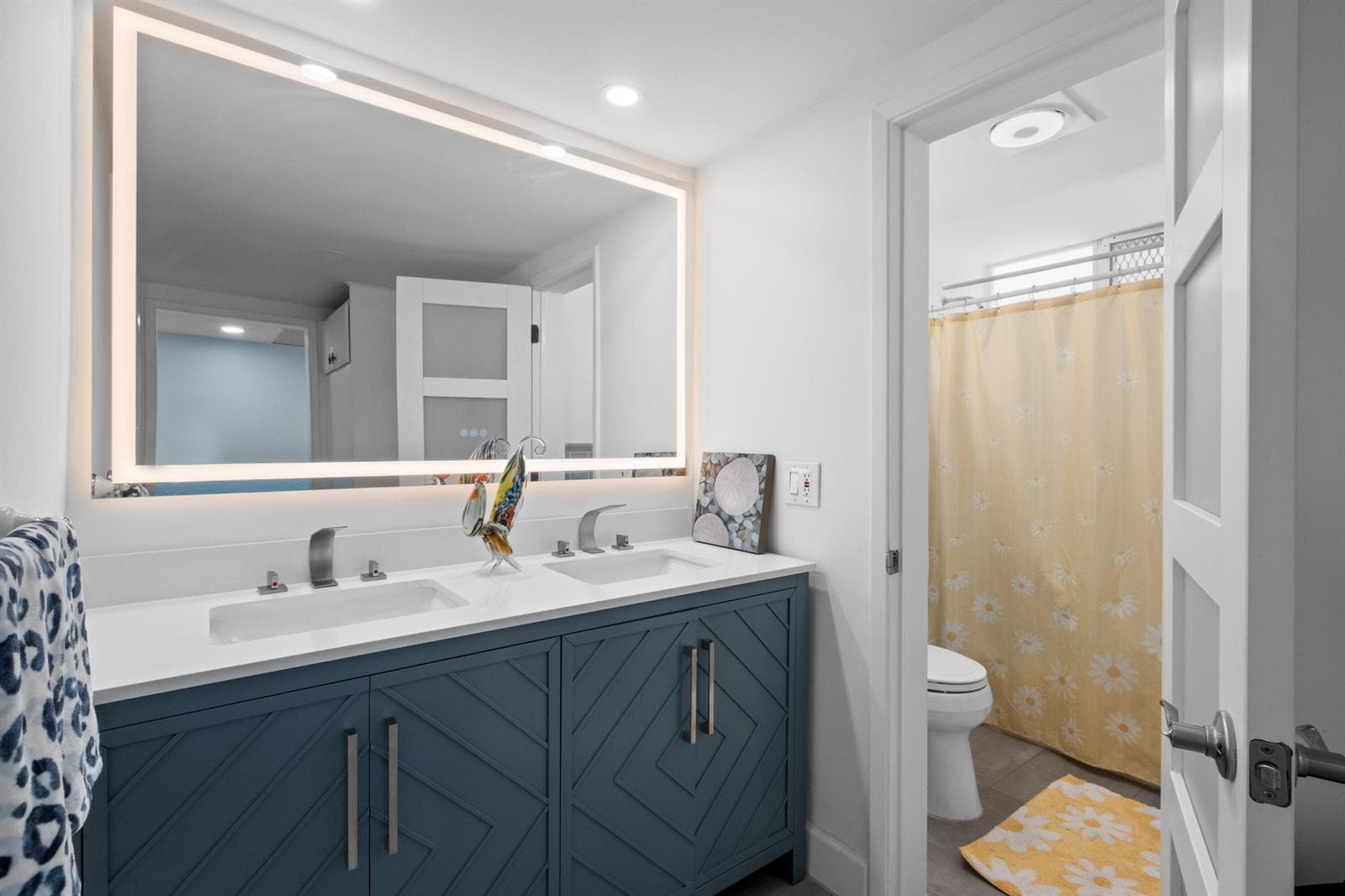 2508 Bay Drive Unit 105 photo 10