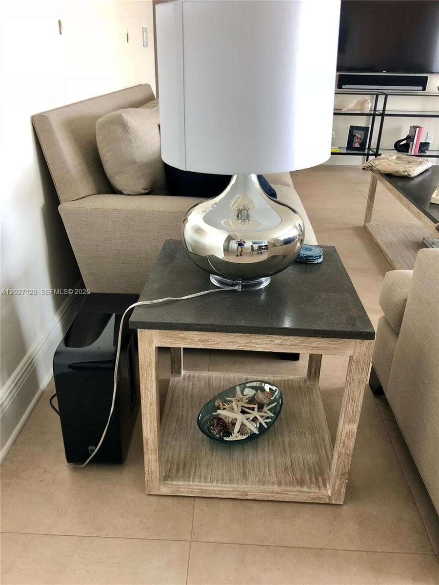 607 Ocean Dr 9K photo 18