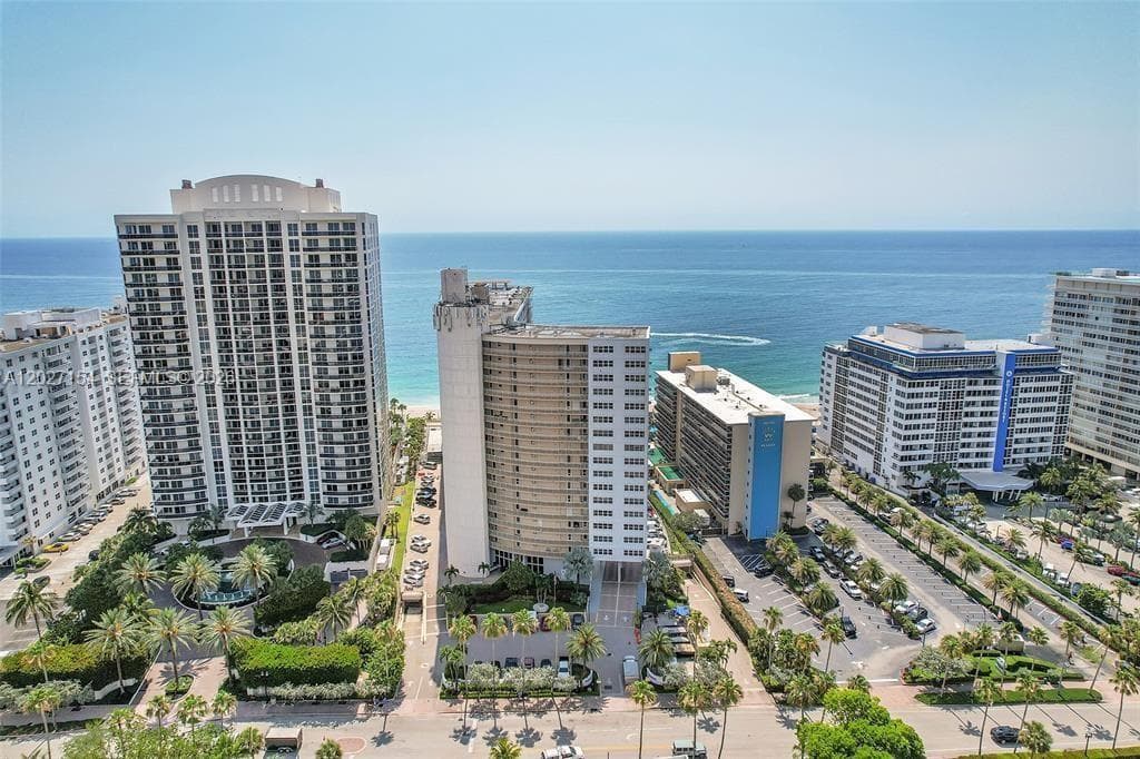 4100 Galt Ocean Dr 706 photo 2