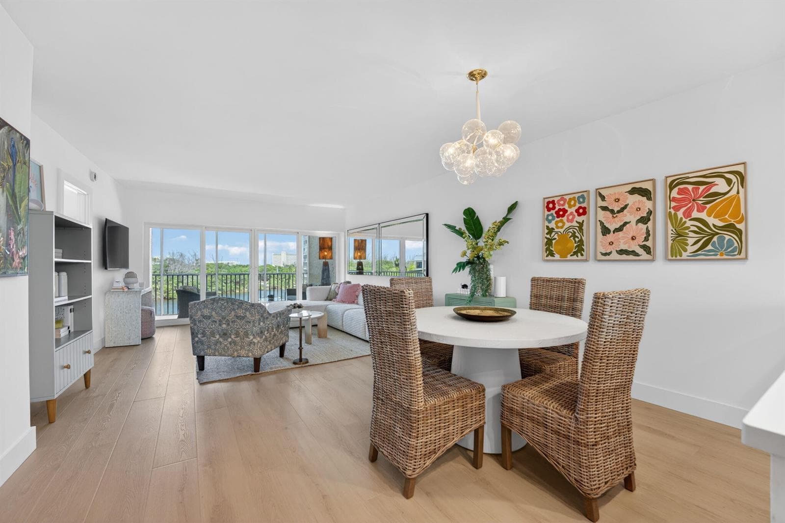 1427 E Hillsboro Boulevard 628 photo 13