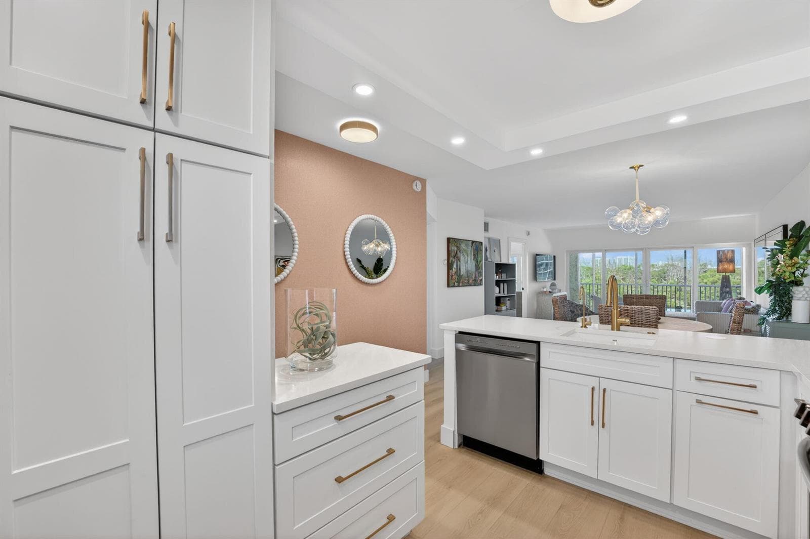 1427 E Hillsboro Boulevard 628 photo 10