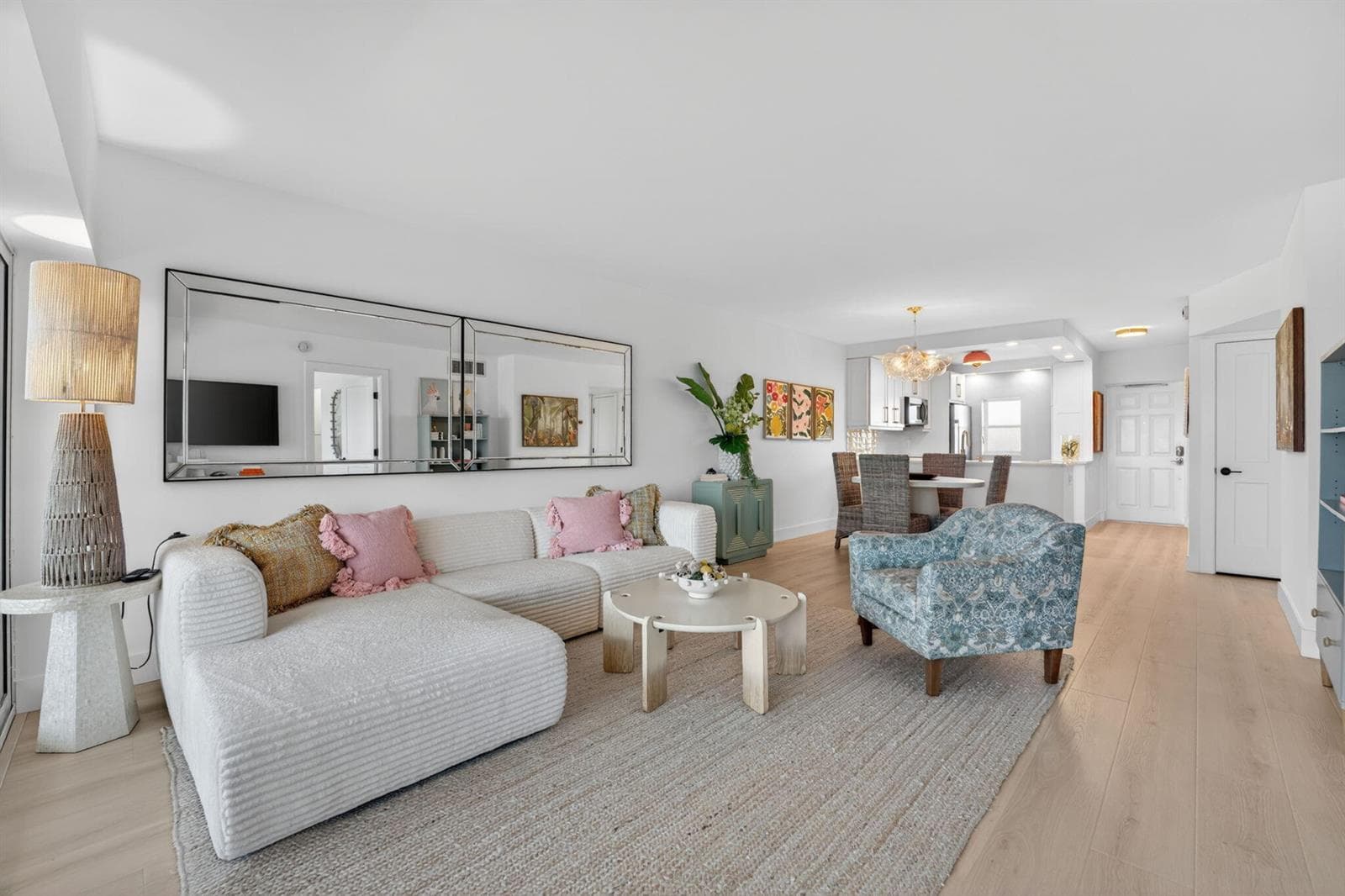 1427 E Hillsboro Boulevard 628 photo 19