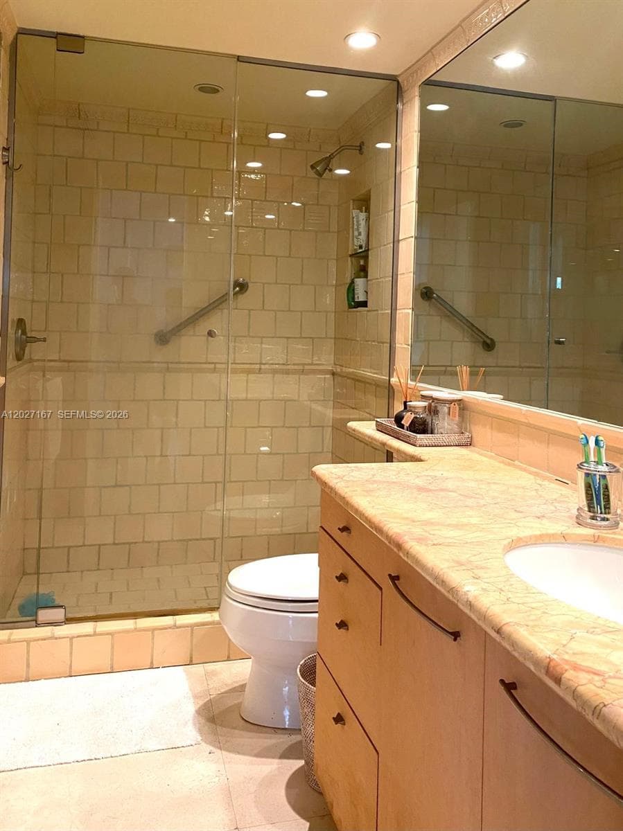 1121 Crandon Blvd D1007 photo 12