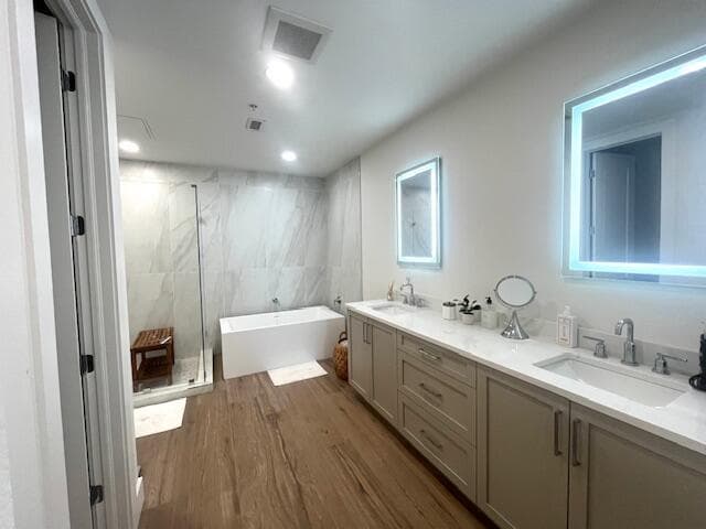 184 Lake Drive 3102 photo 24