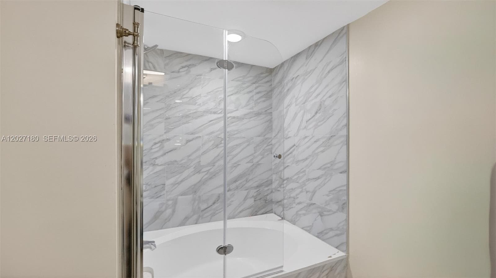 2017 S Ocean Dr 1104 photo 22