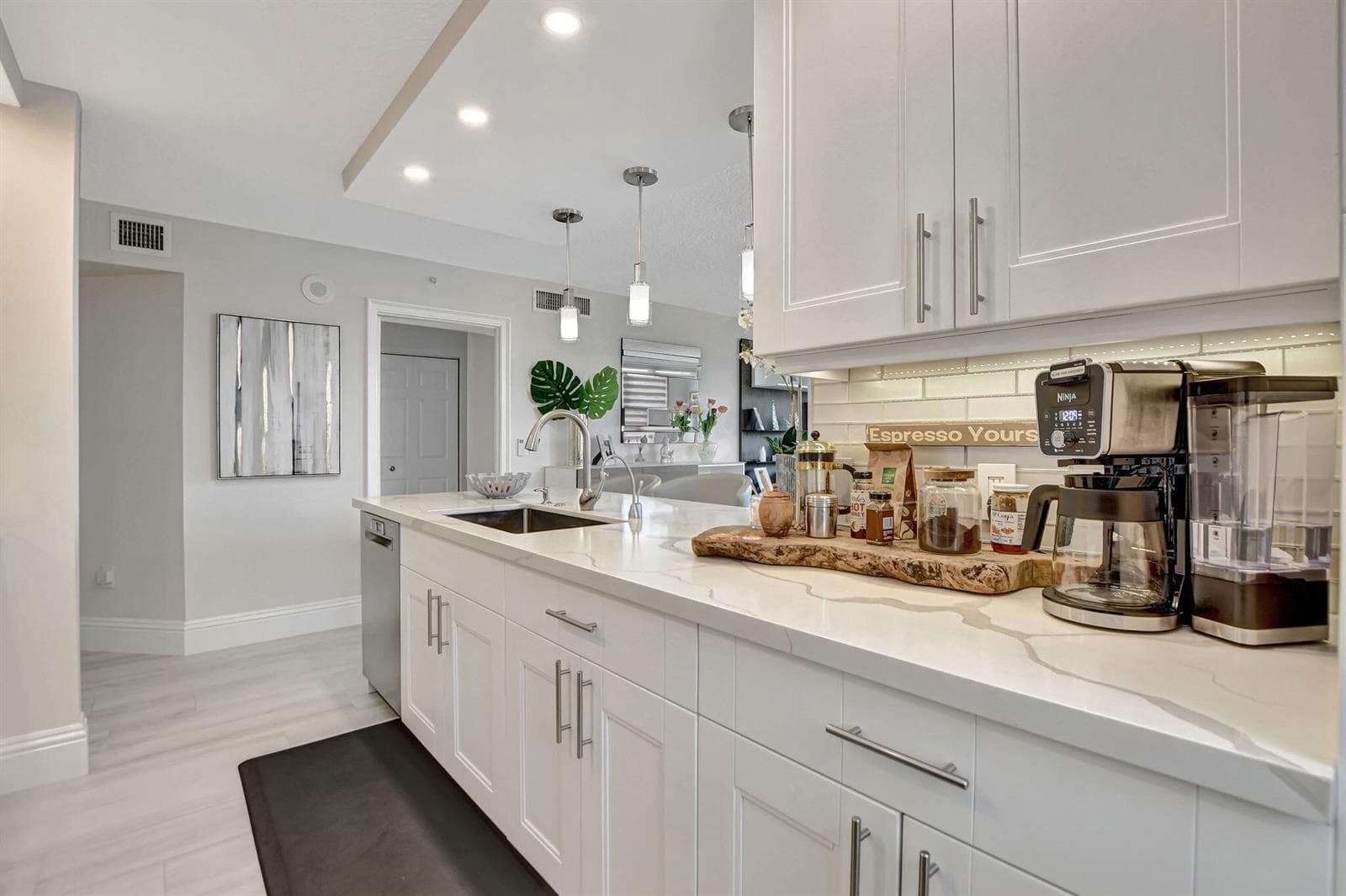 3594 S Ocean Boulevard 302 photo 13