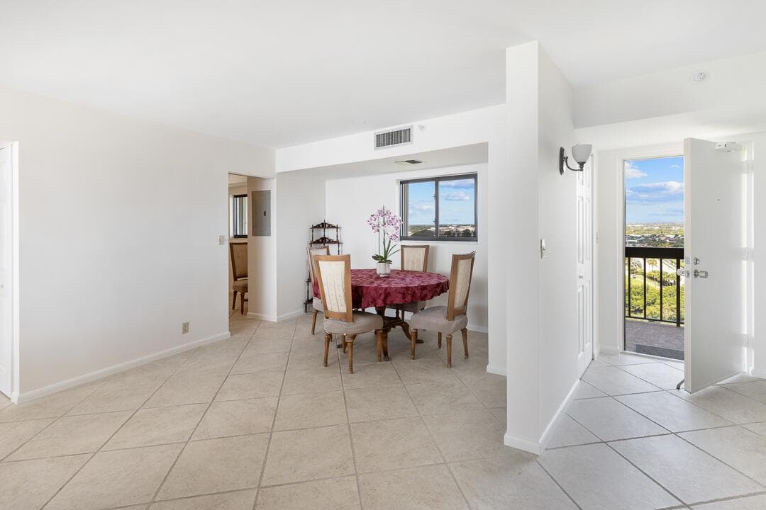 400 Ocean Trail Way 1108 photo 17