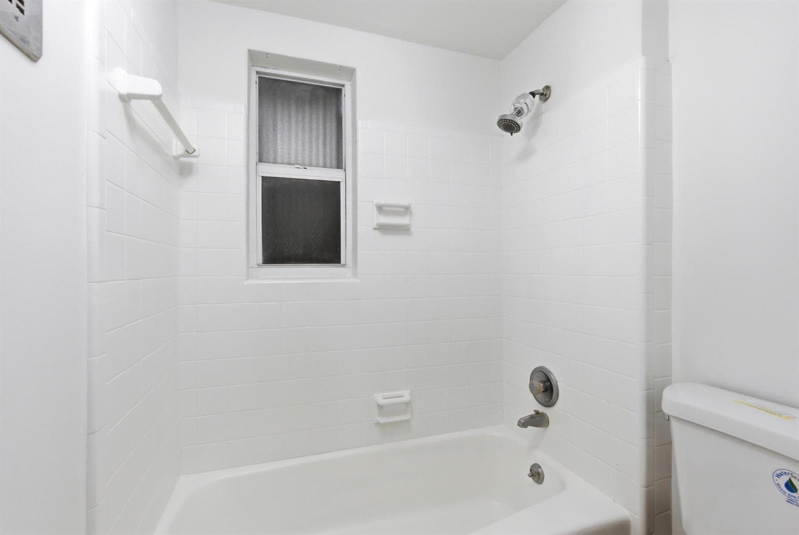 311 E Ocean Avenue 104 photo 17
