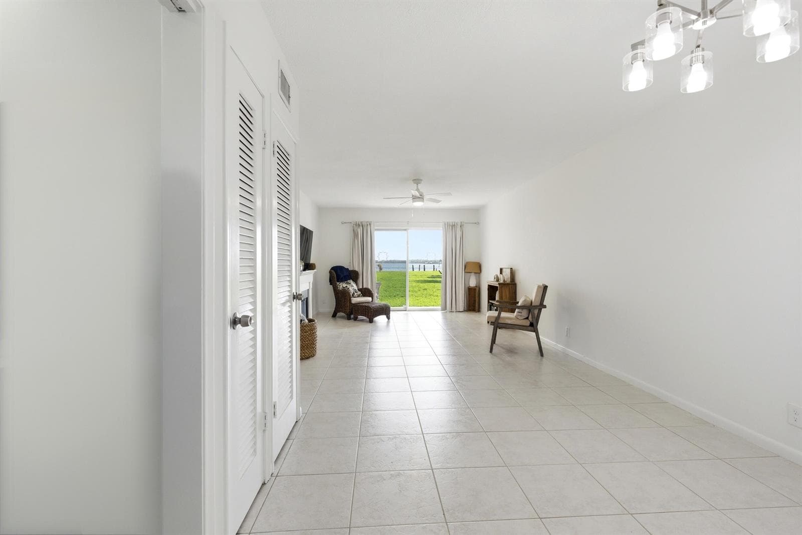 311 E Ocean Avenue 104 photo 3