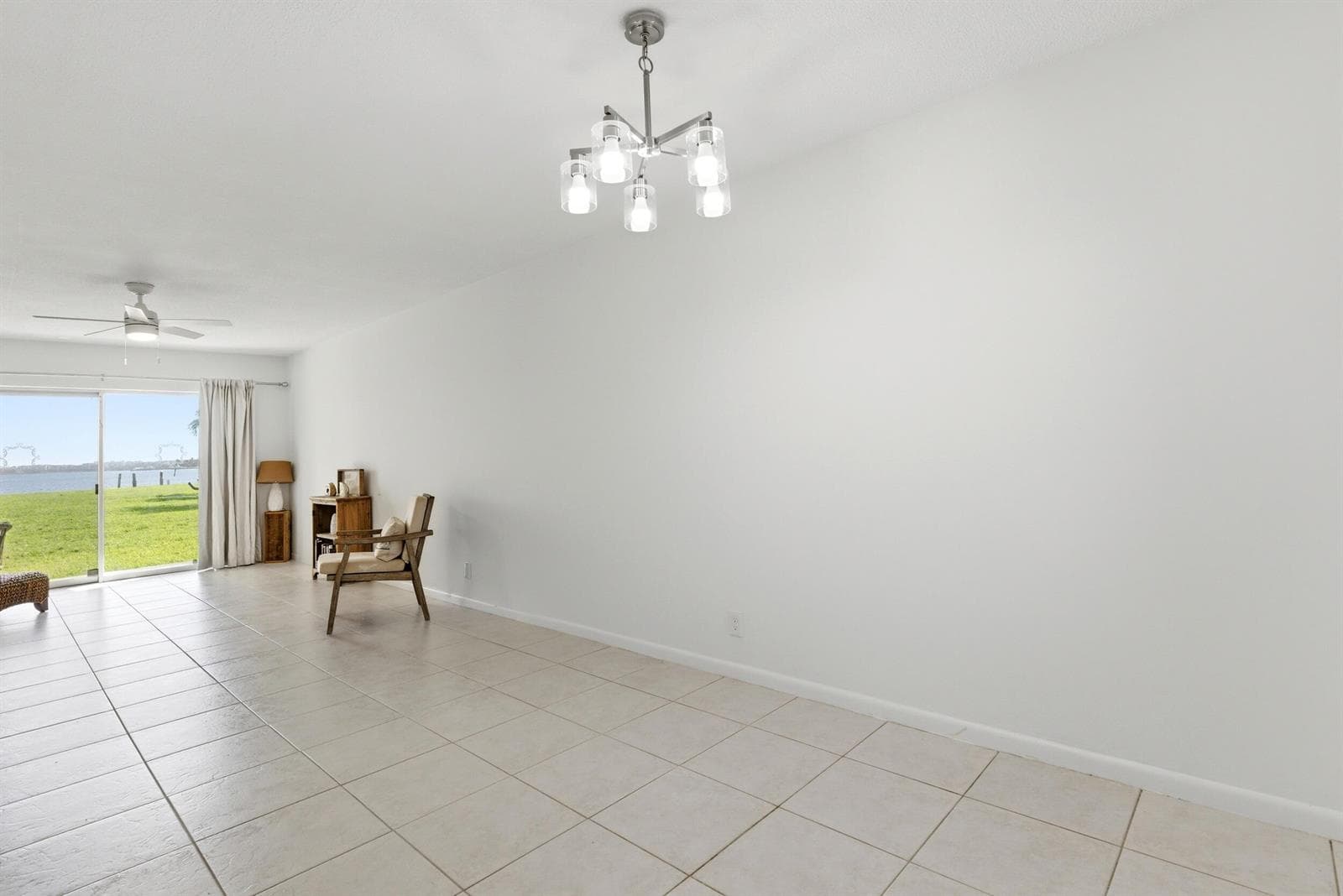 311 E Ocean Avenue 104 photo 4