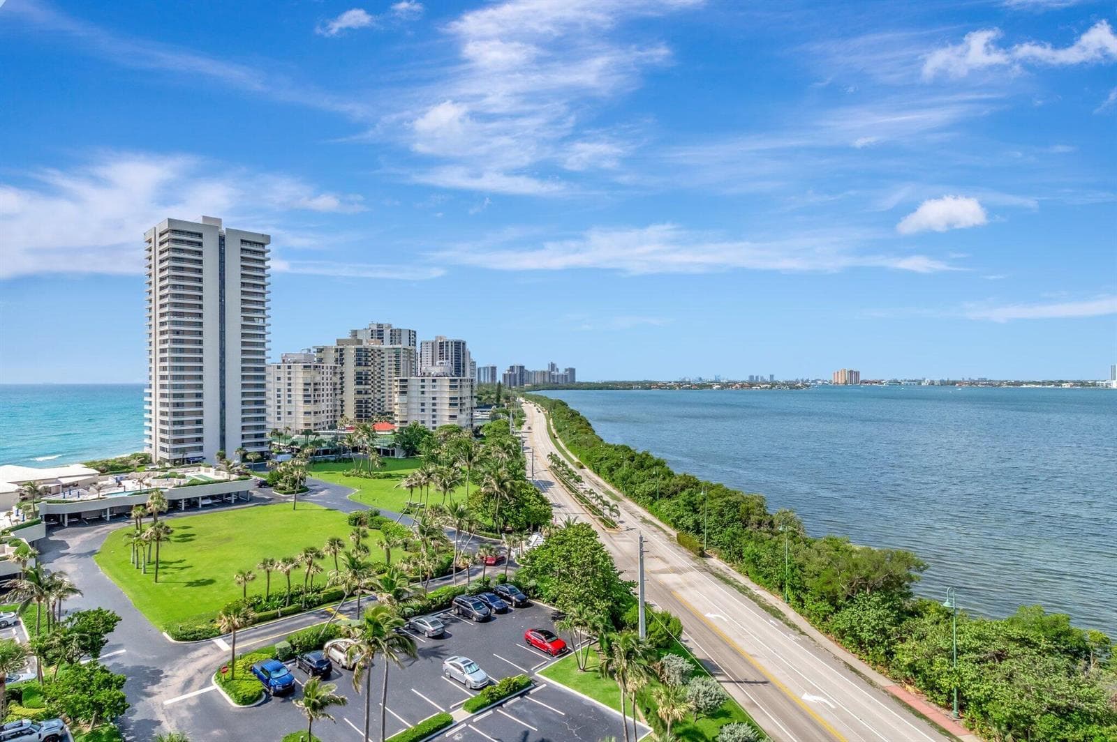 5550 N Ocean Drive 10d photo 16