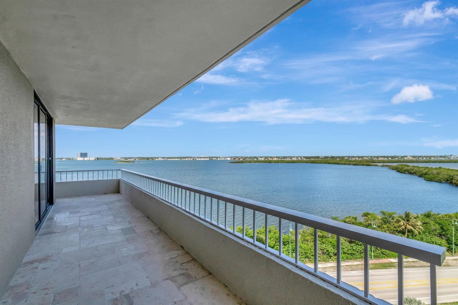 5550 N Ocean Drive 10d photo 12