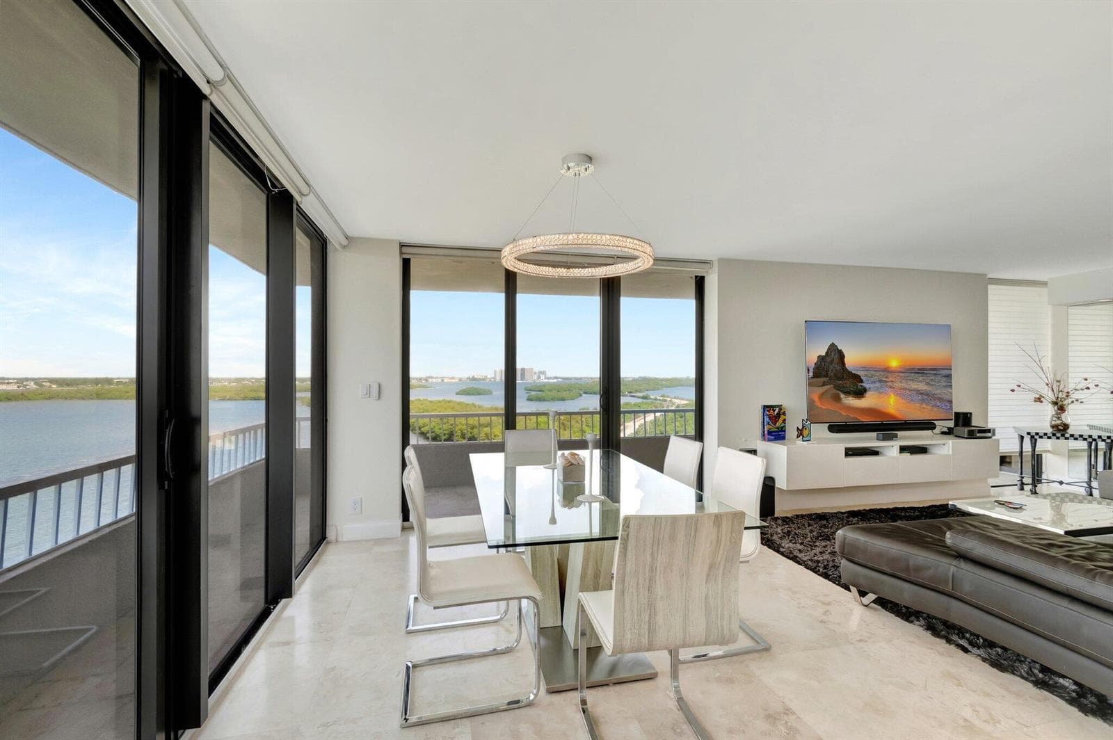 5550 N Ocean Drive 10d photo 22