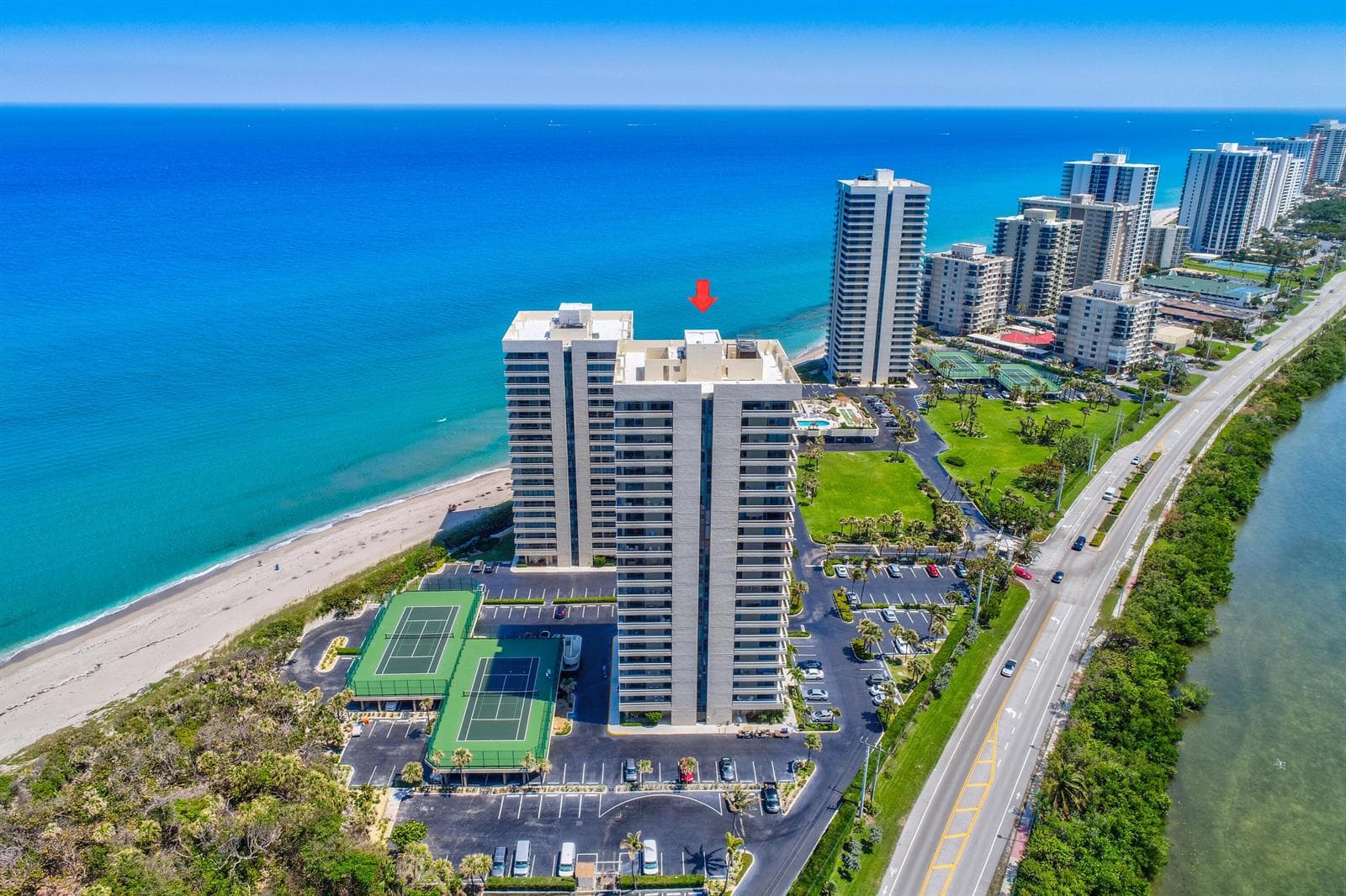 5550 N Ocean Drive 10d photo 7