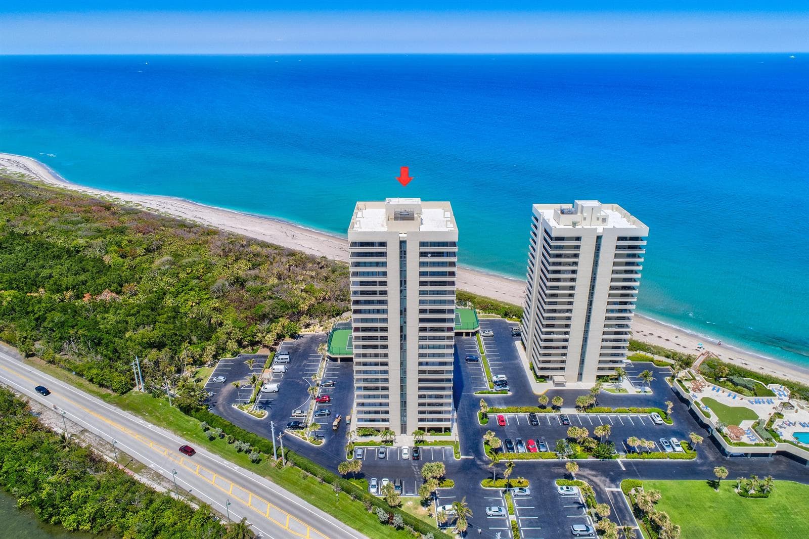 5550 N Ocean Drive 10d photo 3
