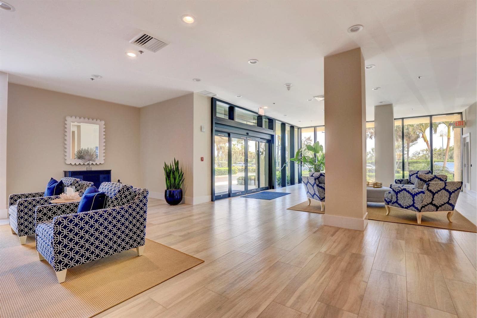 5550 N Ocean Drive 10d photo 18