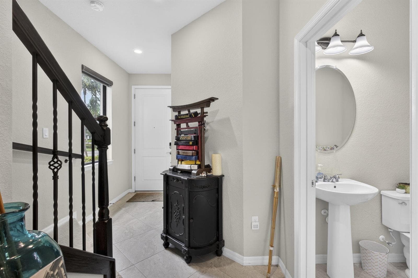 8347 Cadre Noir Road photo 3