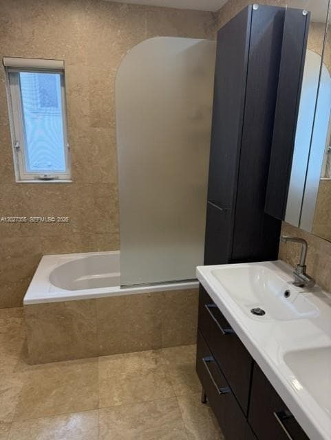 4805 University Dr 4803 photo 10