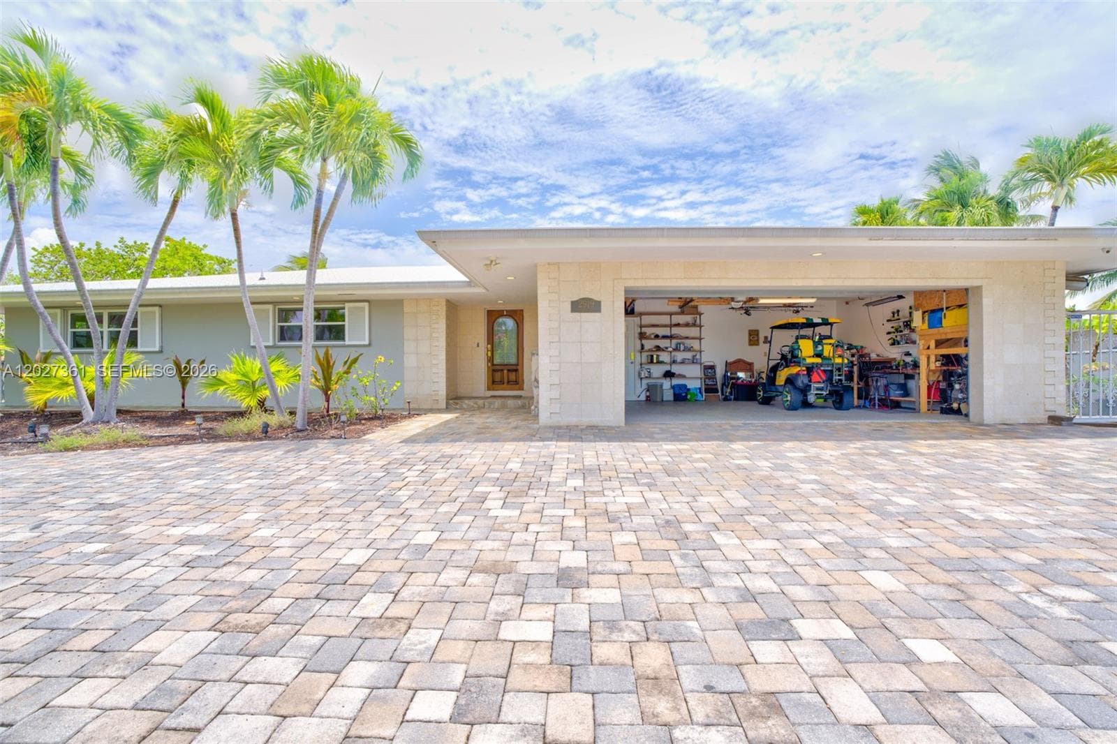2919 Sombrero Blvd photo 4